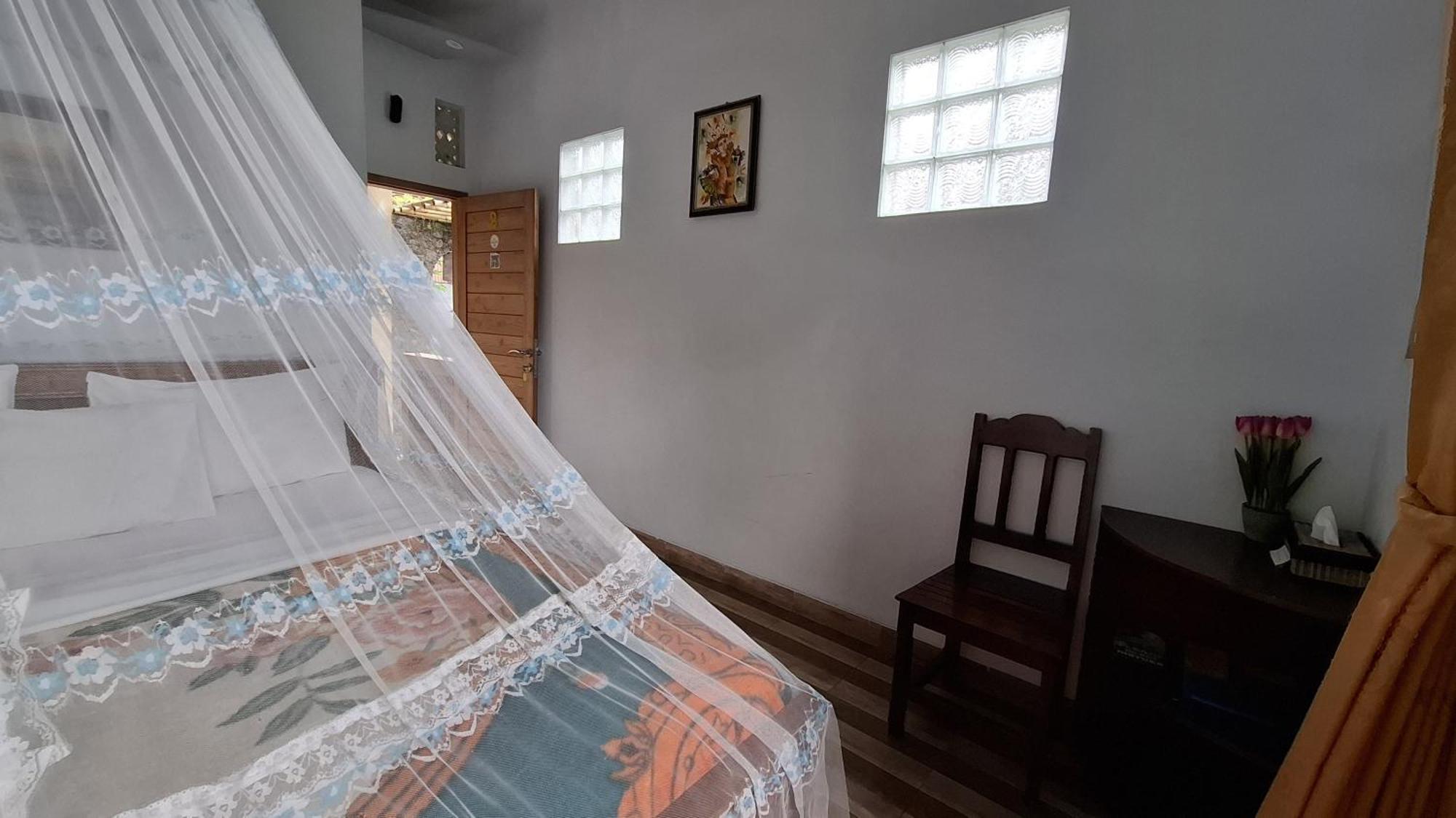 Umah De Madya & Rooftop De Madya Munduk Dış mekan fotoğraf